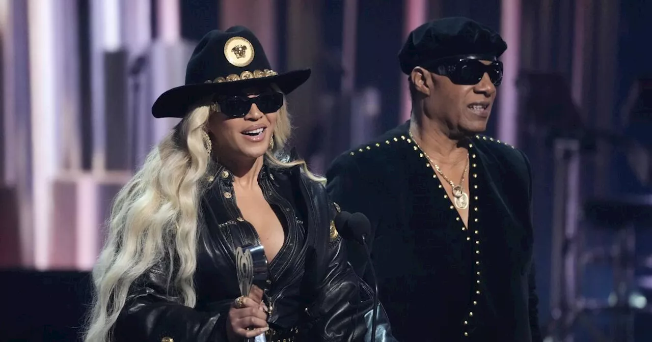 Beyoncé Reveals Stevie Wonder's Contribution to 'Jolene' Rendition