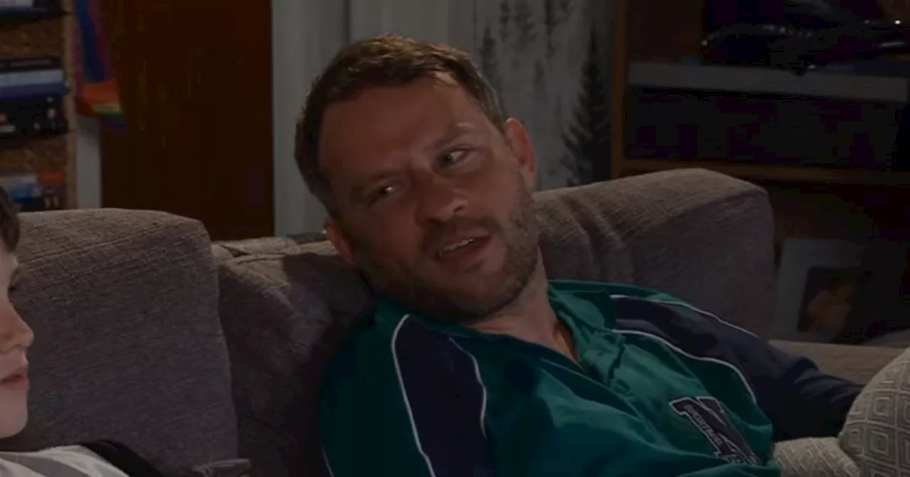 Coronation Street Fans Spot Unbelievable Detail After Paul Foreman's Tablet is Stolen