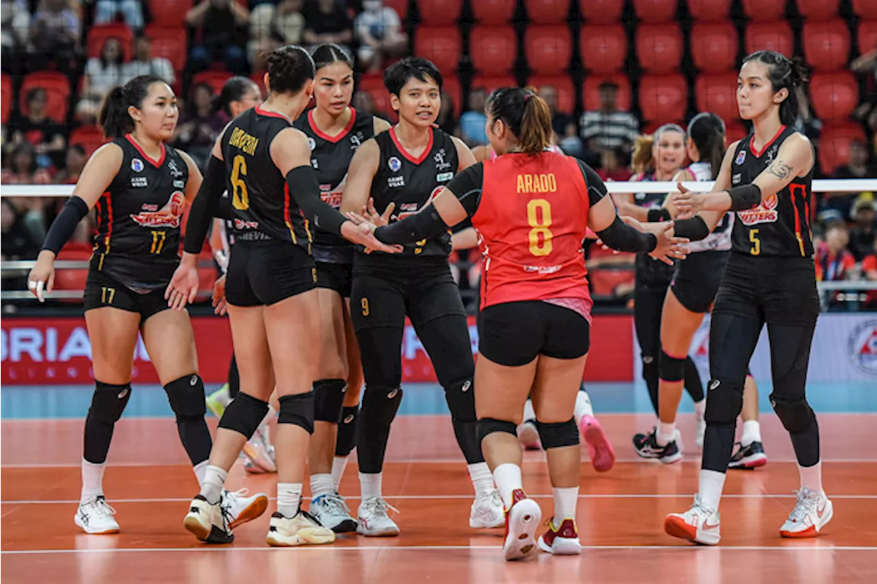 PLDT defeats Akari to reclaim top spot in Premier Volleyball League