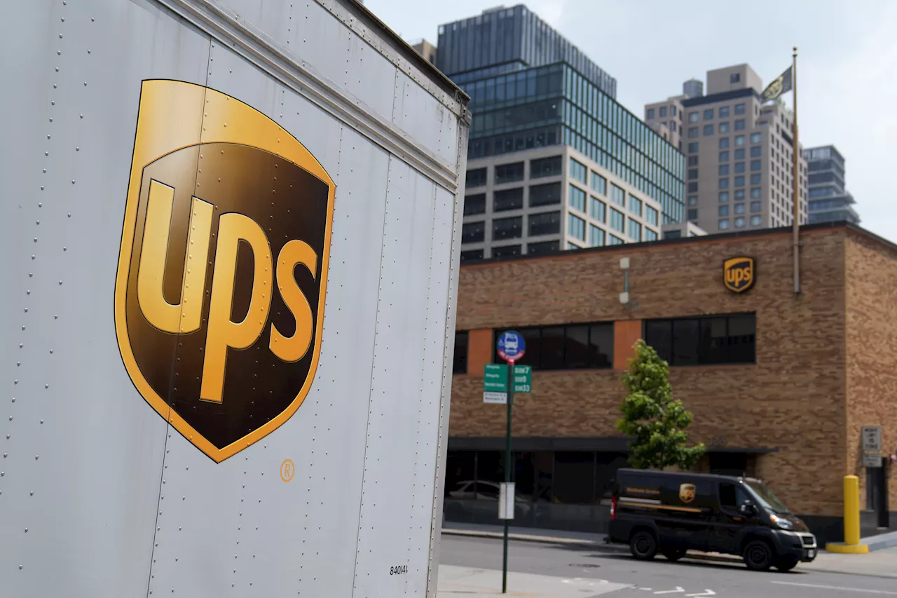 UPS Expands Partnership with USPS for Air Cargo Contract