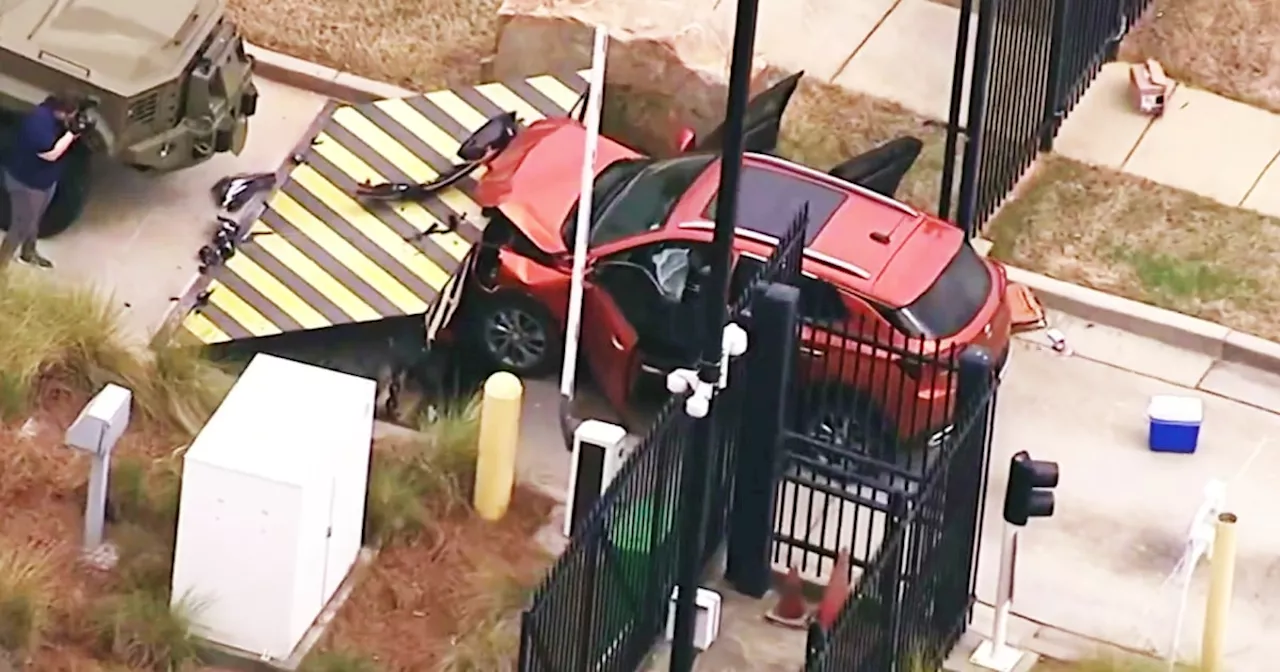 Man in custody after allegedly driving into barrier at Atlanta FBI office