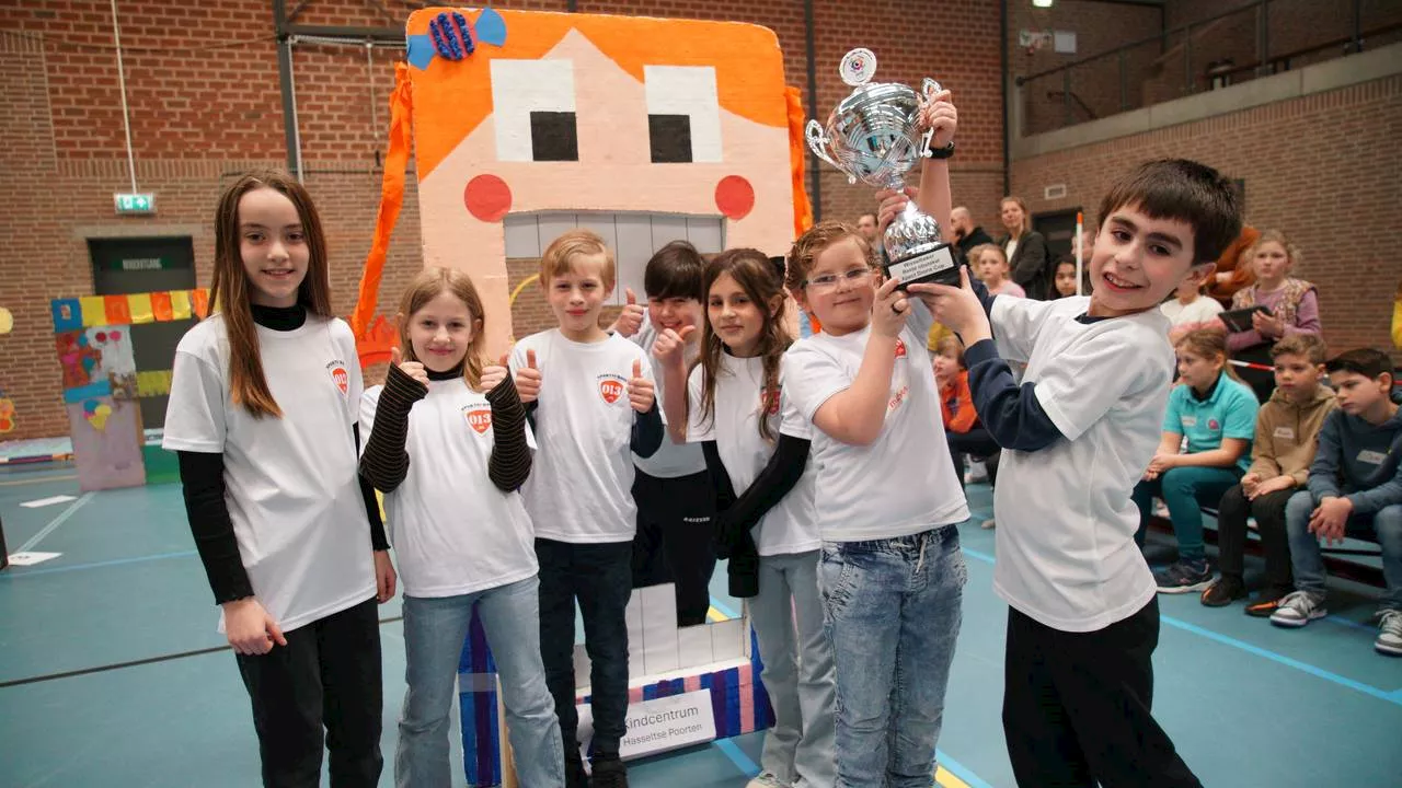 Tom (10) heeft thuis geoefend voor de Drone Cup: 'Dan valt het wel mee'