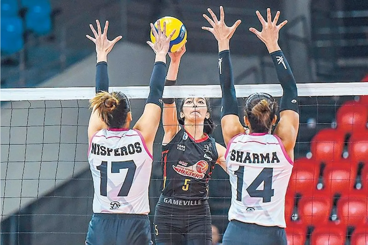 PLDT High Speed Hitters Defeat Akari, Santos Shines