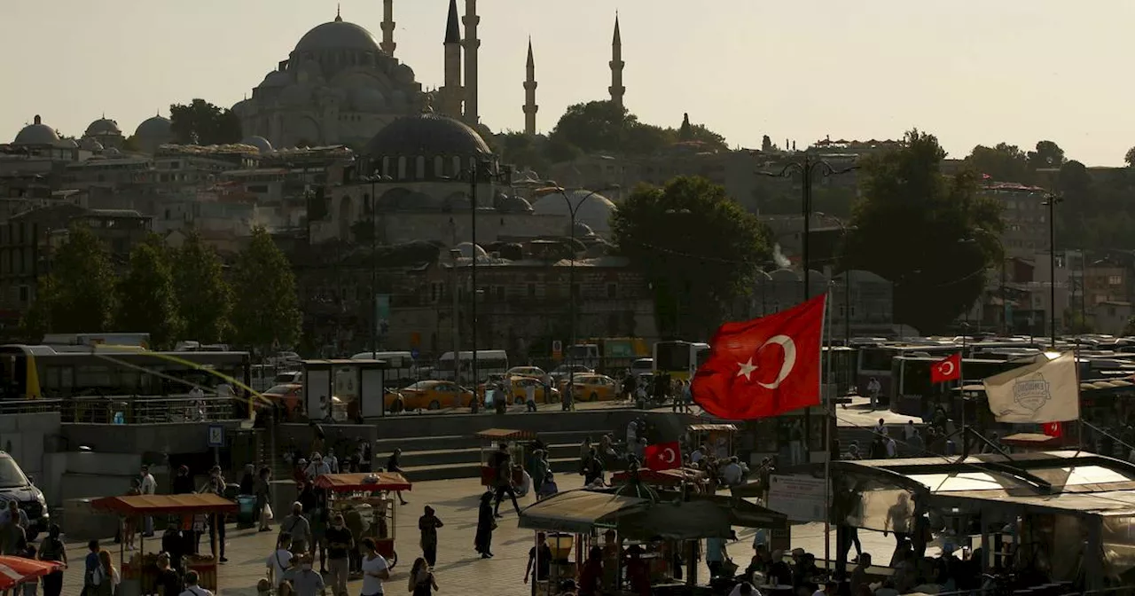 Großbrand in Istanbul: Mehrere Tote und Verletzte