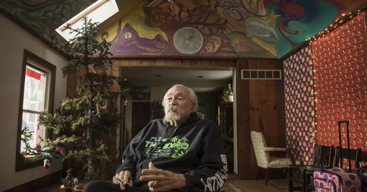 Muere John Sinclair, activista de la marihuana inmortalizado en canción de John Lennon