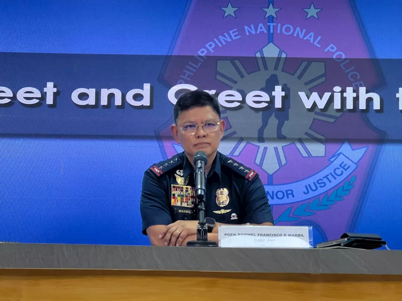 Marbil prohibits cops from using cell phones while on duty