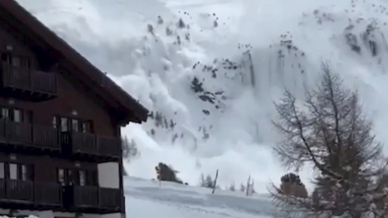 Three Killed in Avalanche at Swiss Ski Resort