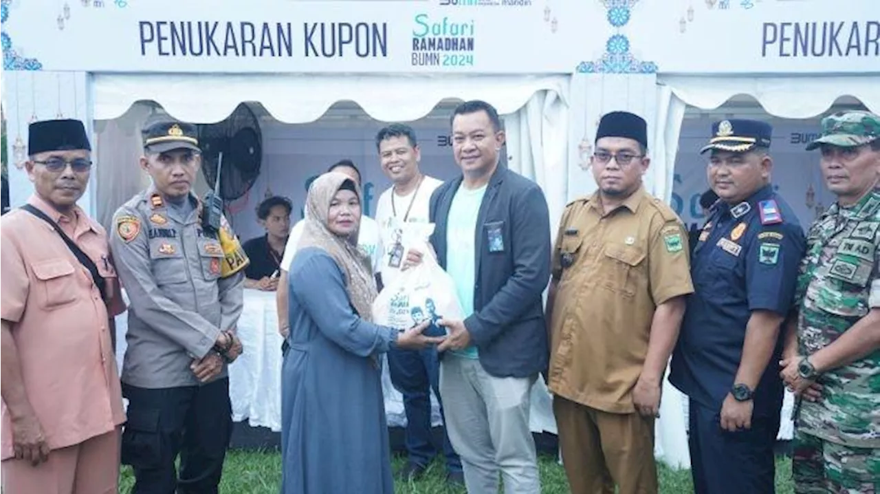 Tebar Kehangatan di Safari Ramadan BUMN 2024, Kementerian BUMN dan Bank Mandiri Gelar Pasar Murah