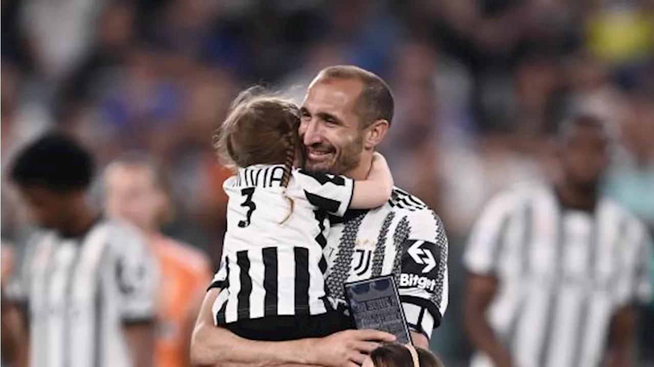 Chiellini supporta la Juve anche da lontano ed esulta dopo la vittoria: 'Fino alla fine'