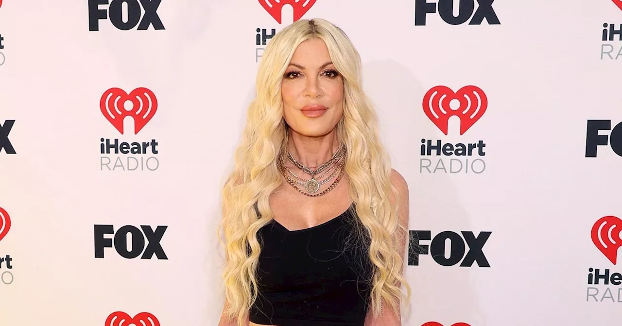 Tori Spelling Walks 1st Red Carpet Since Dean McDermott Divorce