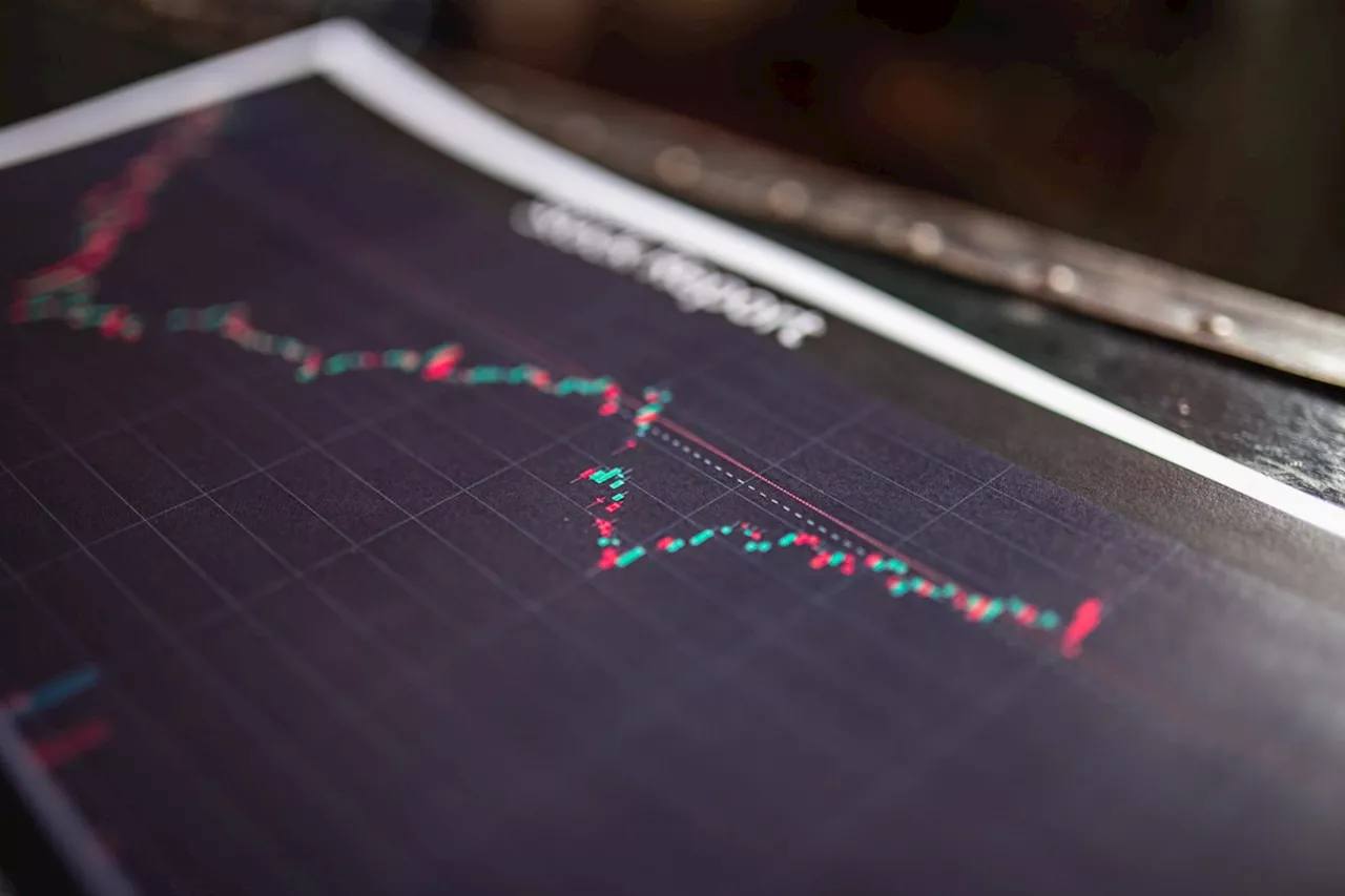 Altas firmes de Petrobras e Vale impulsionam Ibovespa, mas juros limitam ganhos