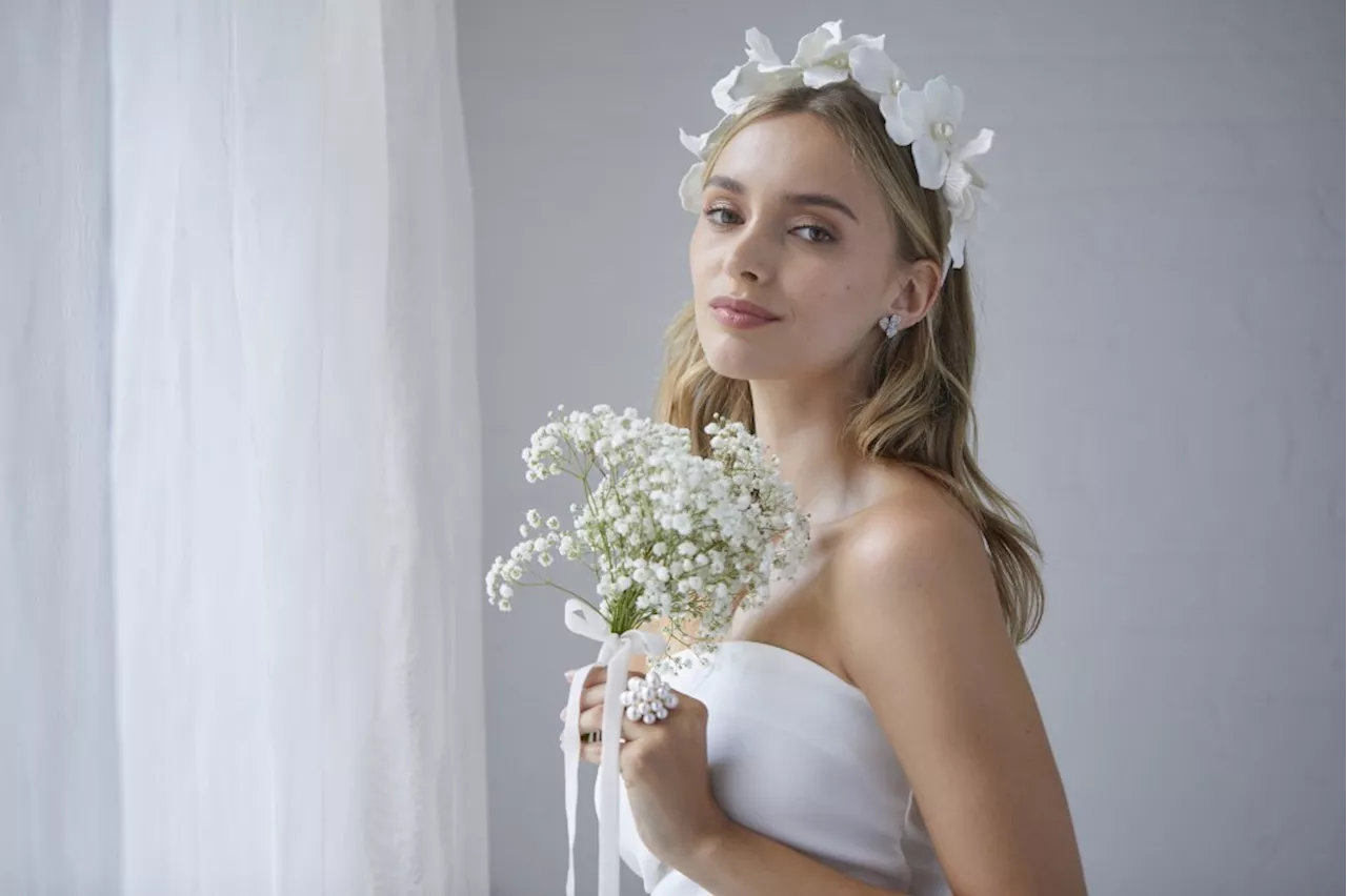 This Spring’s Brides Are Accessorizing With Bows and Headbands