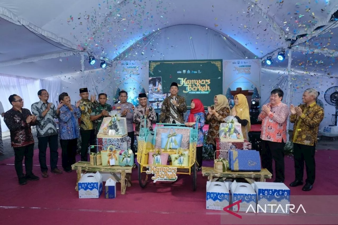 SIG berdayakan 110 UMKM lewat program Hampers Berkah UMKM Rembang