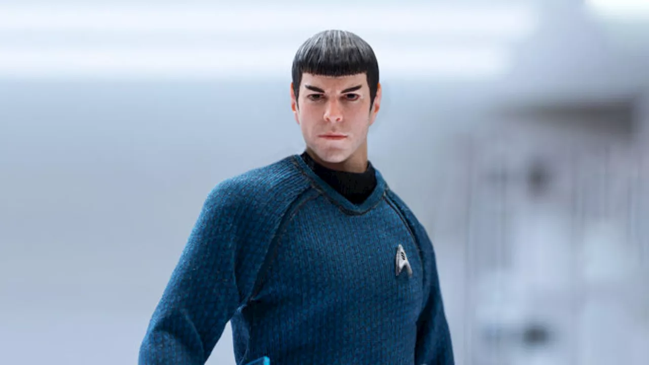 Beam Up Spock with Hiya Toys New Super Exquisite Star Trek Figure