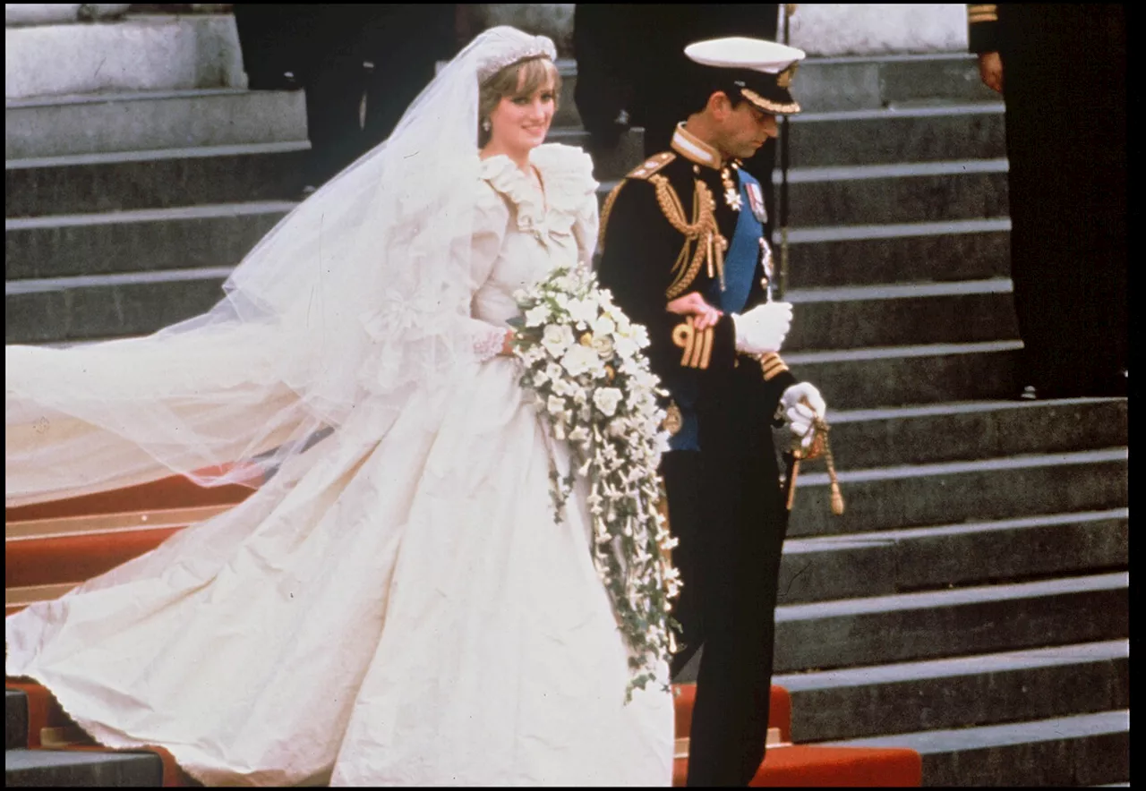 Lady Di : nouvelle vie pour la robe de son mariage avec Charles III, 43 ans après