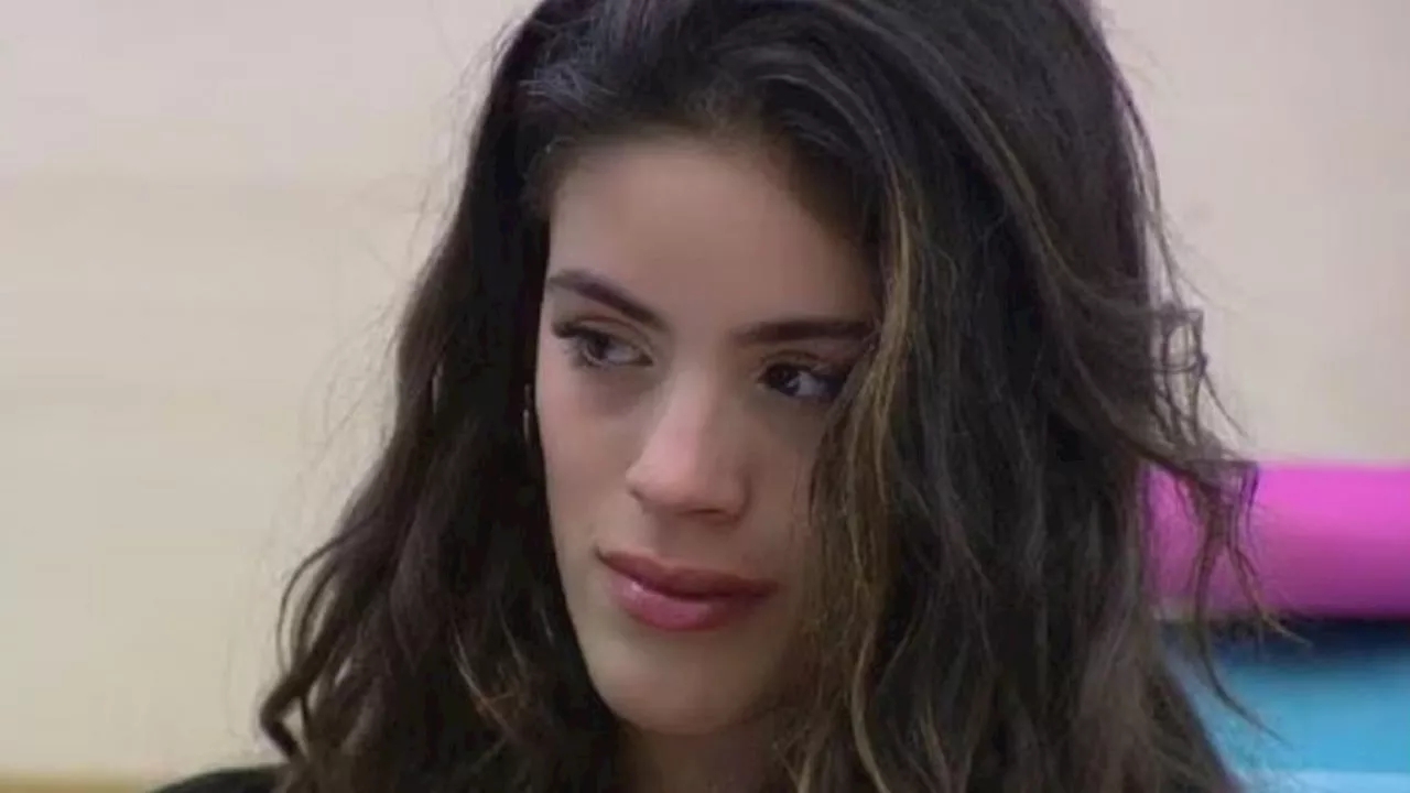 Amici 23, Gaia De Martino lascia il Serale tra le lacrime: 'Ecco quali sono stati i momenti più difficili' (VIDEO)