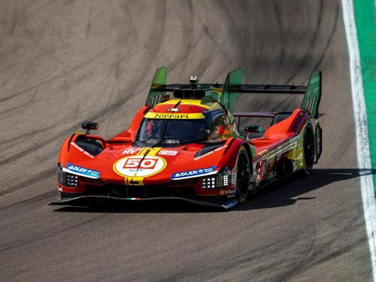 6 ore Imola Wec, qualifiche Imola: Ferrari in pole con Fuoco