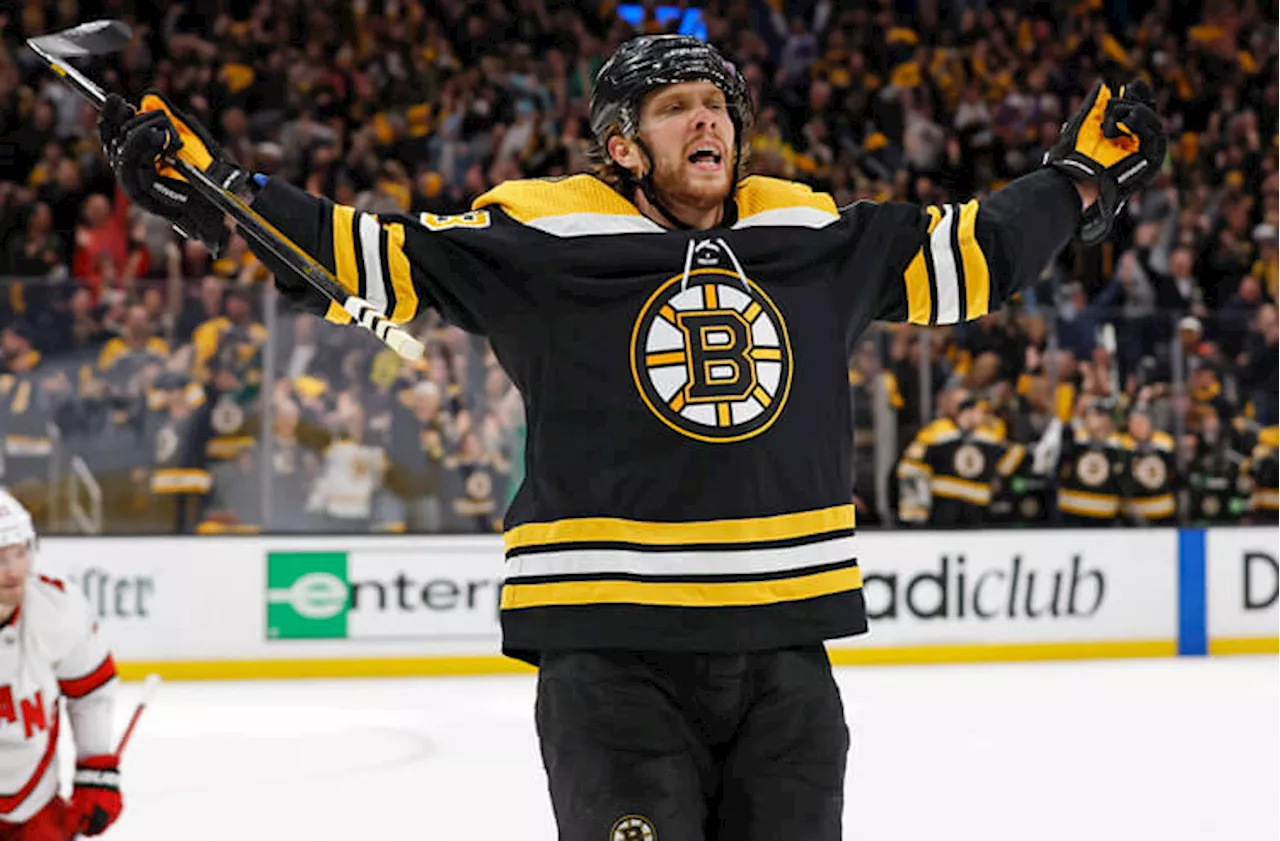 Maple Leafs vs Bruins Predictions, Picks, and Odds for Tonight’s NHL Playoff Game