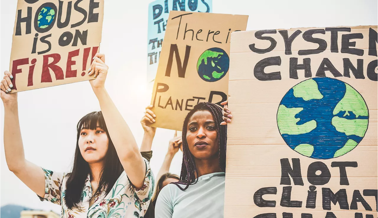 Climate protesters arrested after blocking airport runway