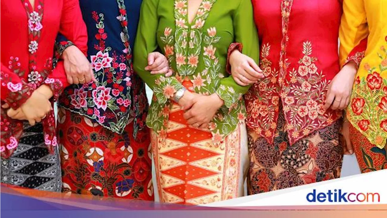 Asal-usul Kebaya Baju Adat yang Identik di Hari Kartini