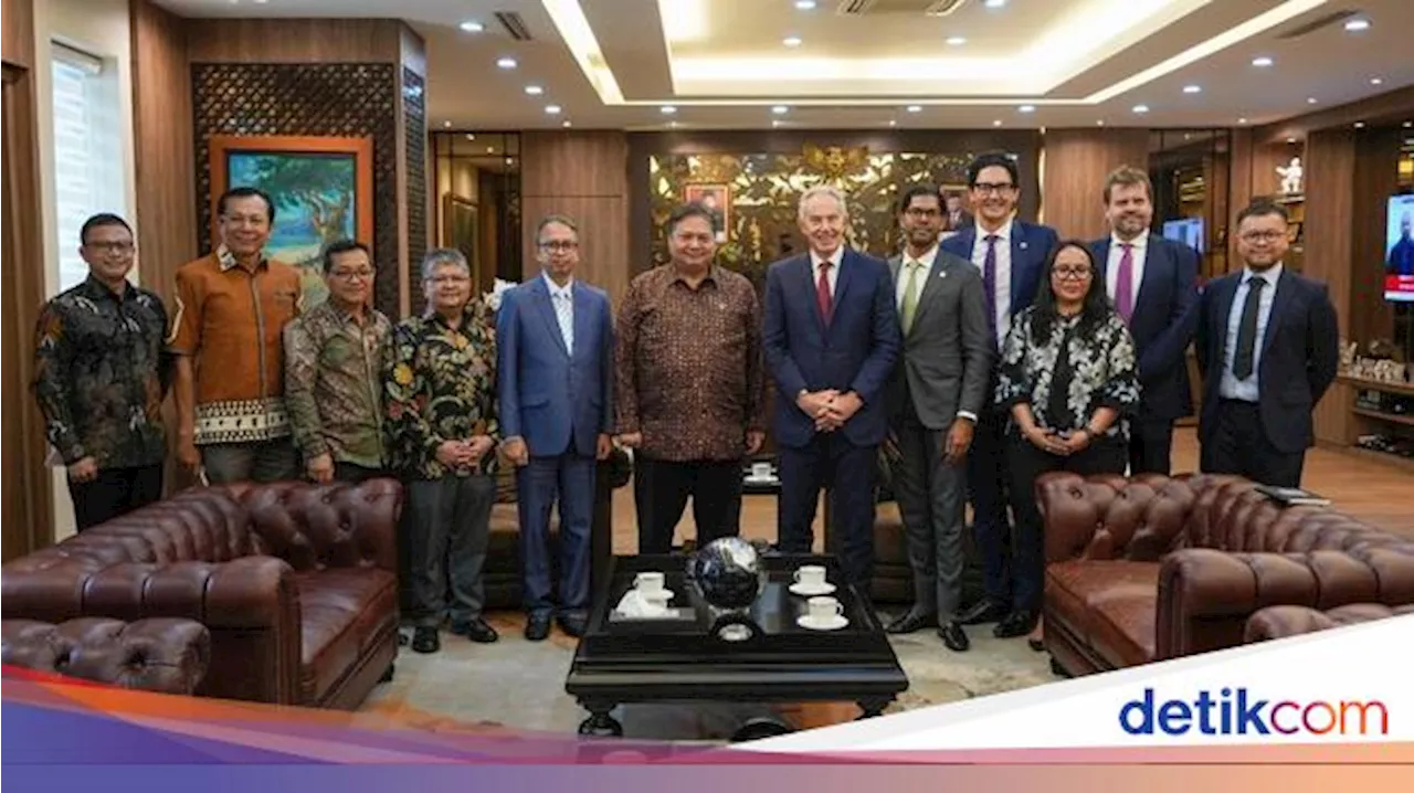 Airlangga Bertemu Tony Blair, Bahas Geopolitik hingga Transisi Energi