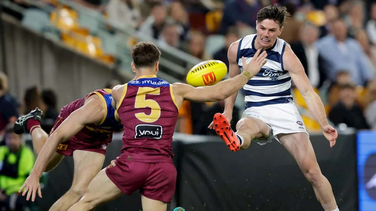 Bizarre Tomahawk blunder gifts Lions 100m penalty as wet Gabba classic looms: LIVE AFL