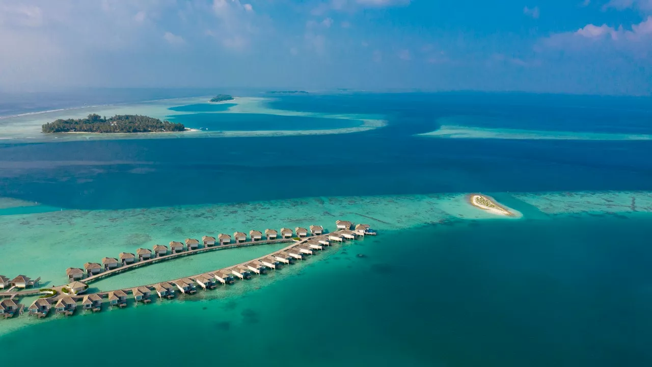 This Tranquil Maldives Resort Taught Me How To Really Slow Down