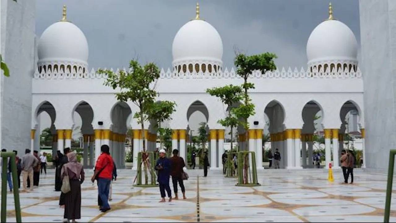 2 Pengusaha Katering Kena Tipu Orderan Buka Puasa di Masjid Sheikh Zayed, Rugi Hampir Rp1 Miliar