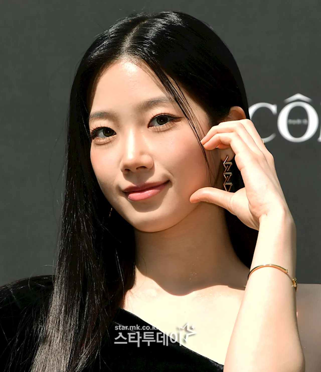 요즘 대세는 카즈하 입니다만...(ft. 열애설 극복기) [별별 사진집]