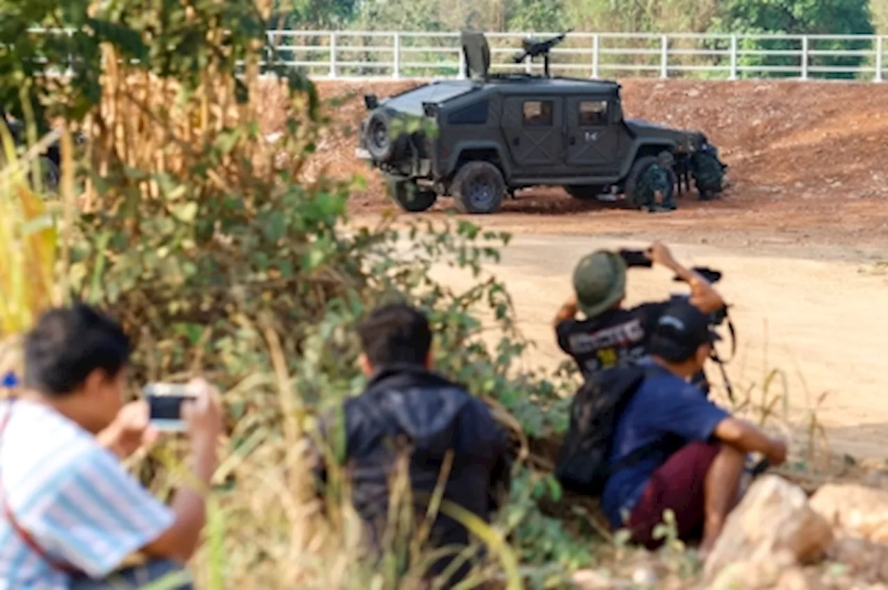 Fighting flares at Myanmar-Thai border as rebels target stranded junta troops