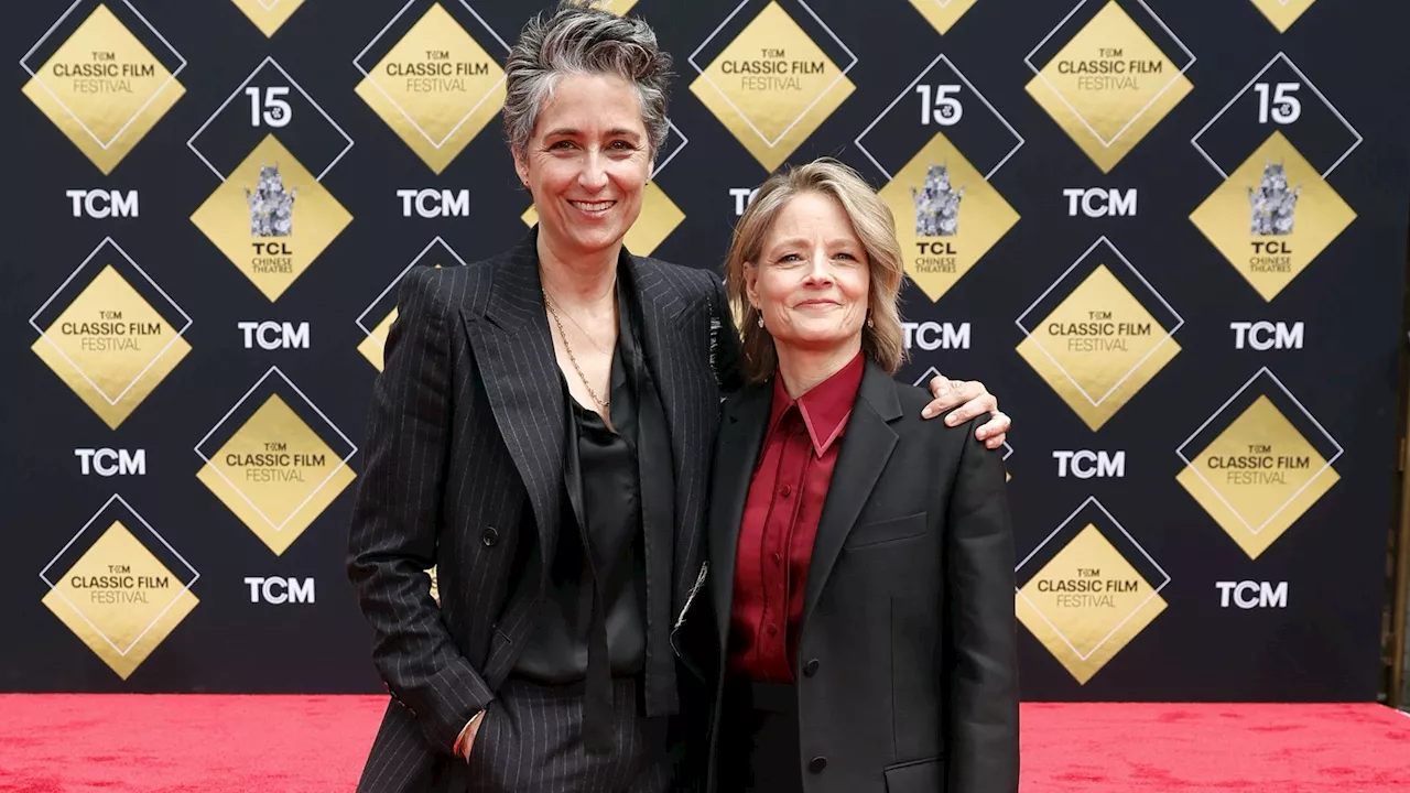 Zehnter Hochzeitstag: Jodie Foster dankt Alex bei Zeremonie!