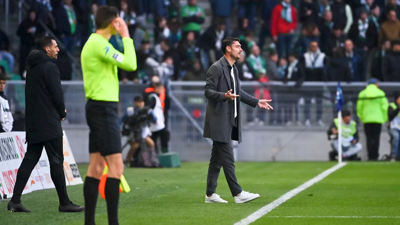 Bordeaux: le coach des Girondins, Albert Riera, accusé d'avoir giflé un joueur stéphanois