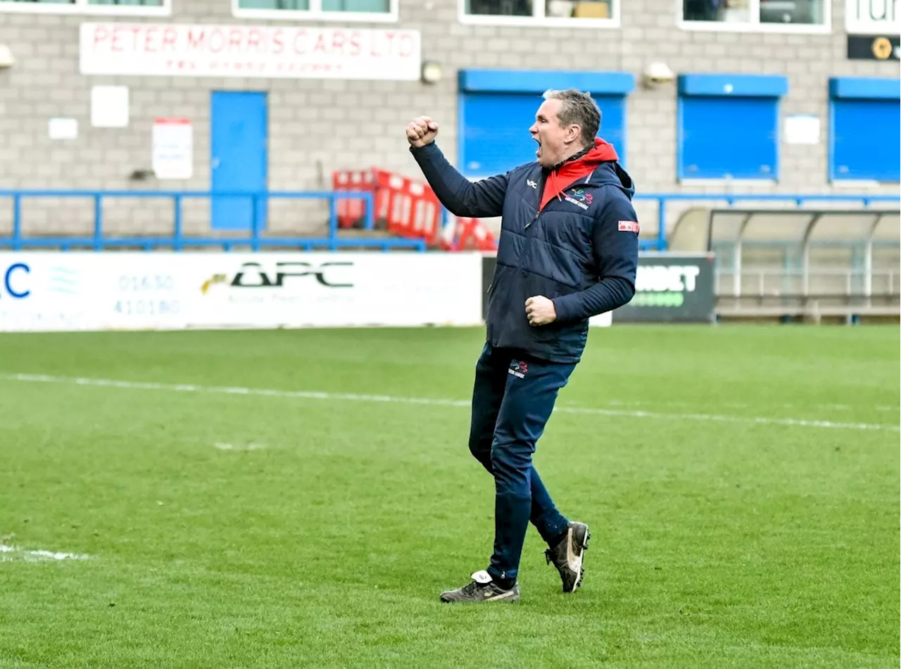 AFC Telford United 6 Berkhamsted 2