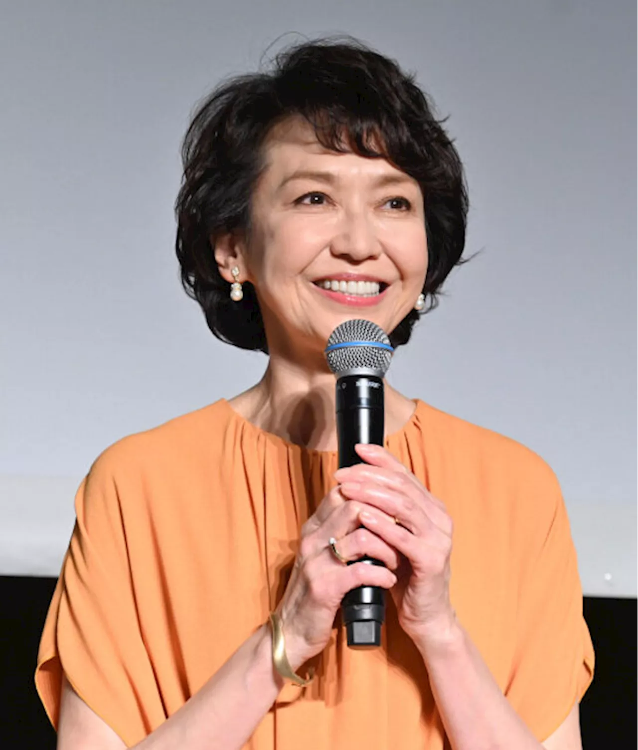 【沖縄国際映画祭】賀来千香子、初の幽霊演じ号泣「収録を止めてしまった」 映画『おしゃべりな写真館』で『ヤメ検の女』監督と再タッグ（2024年4月20日）｜BIGLOBEニュース