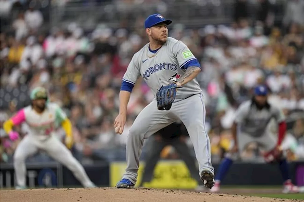 Justin Turner's homer, RBI single highlight Blue Jays' 5-1 win over the Padres