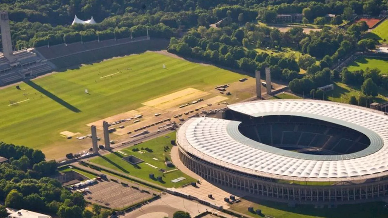 Fußball: Senatorin: Stadion-Standortfrage wird zeitnah diskutiert