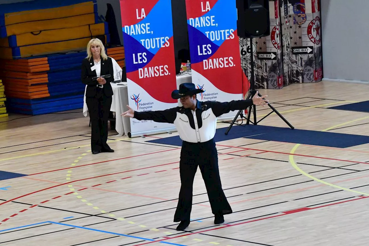 Dans les coulisses des demi-finales de la coupe de France de danse country à Périgueux