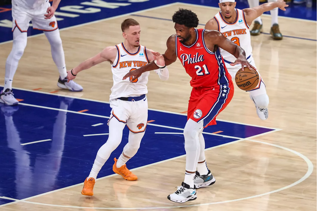 Sixers’ Joel Embiid exits with apparent knee injury vs. Knicks