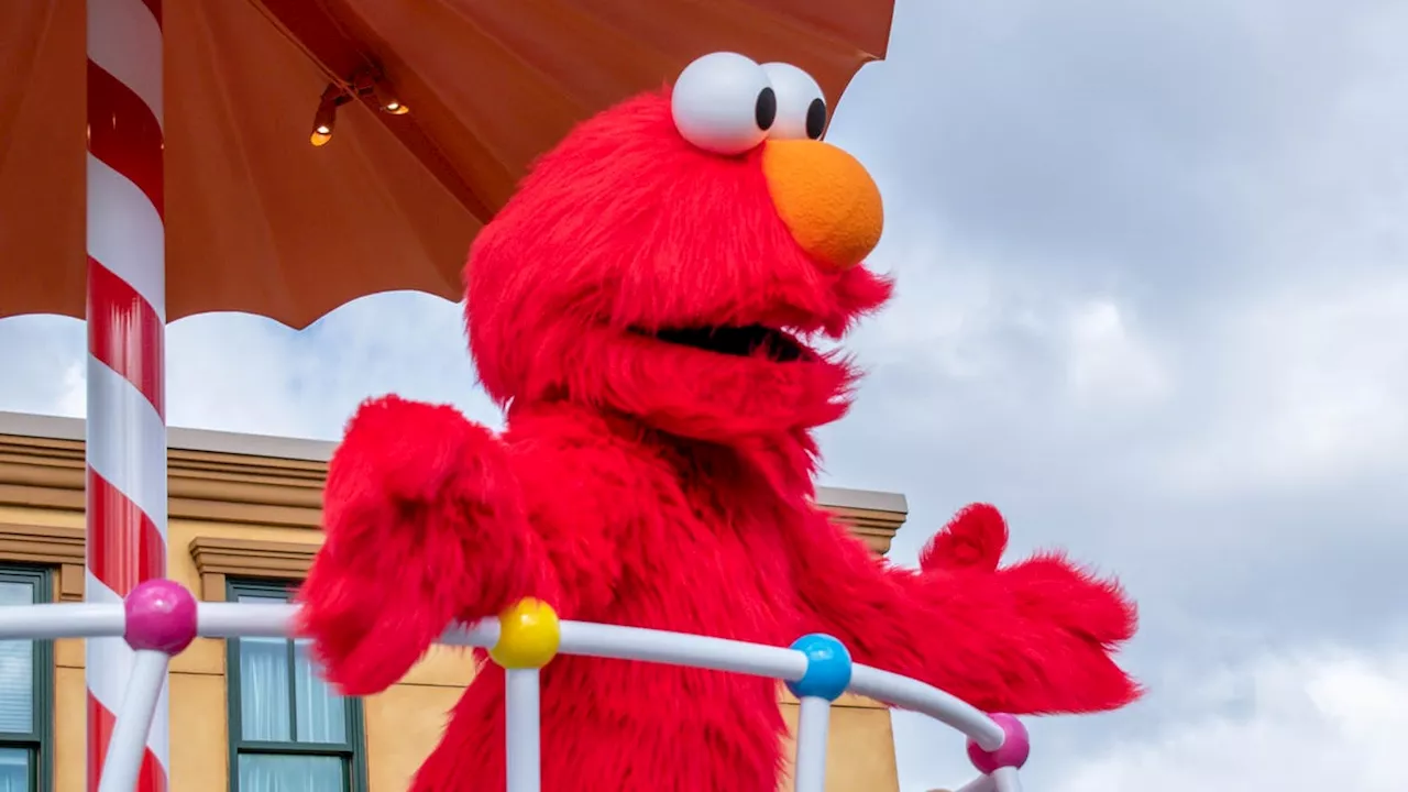 Sesame Street writers reach tentative agreement to avoid going on S-T-R-I-K-E