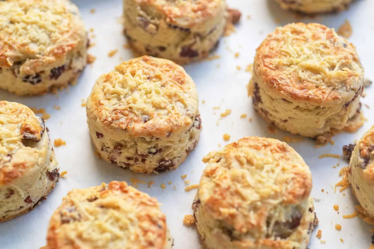 Saturday tasty treat: Boerenkaas biltong scones