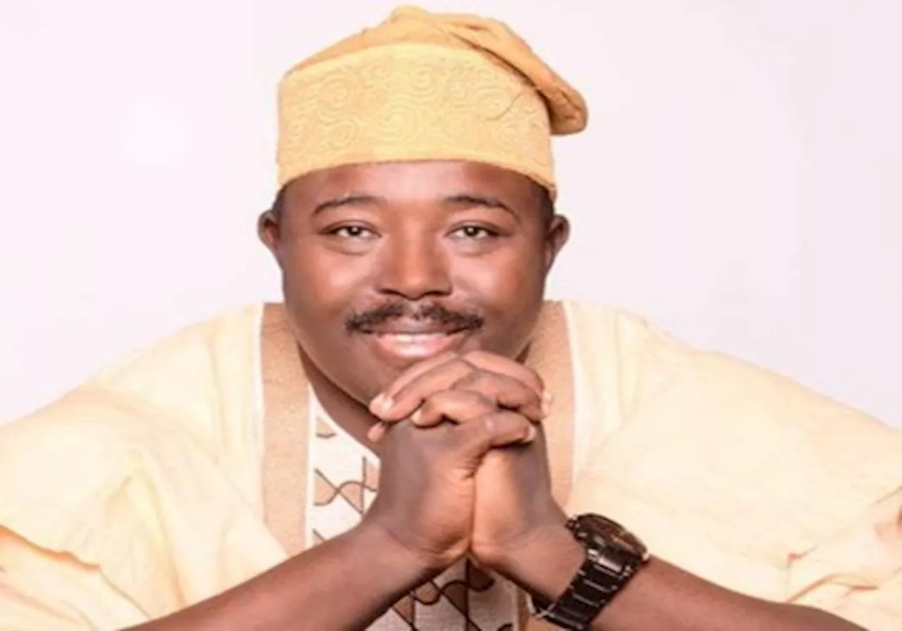 Oyo South Senator donates N13m to party, candidates for council poll