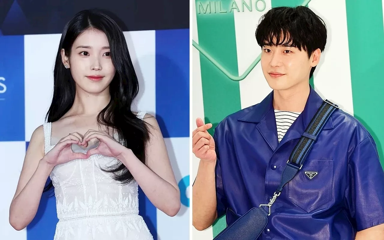 IU Tak Sengaja Pamer Momen kala Lee Jong Suk Hadiri Konsernya