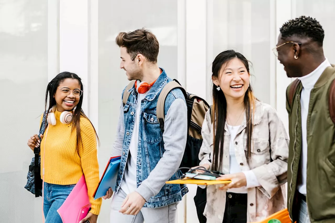 Estudiar Psicología en Colombia: las 3 universidades más baratas y las 3 más caras