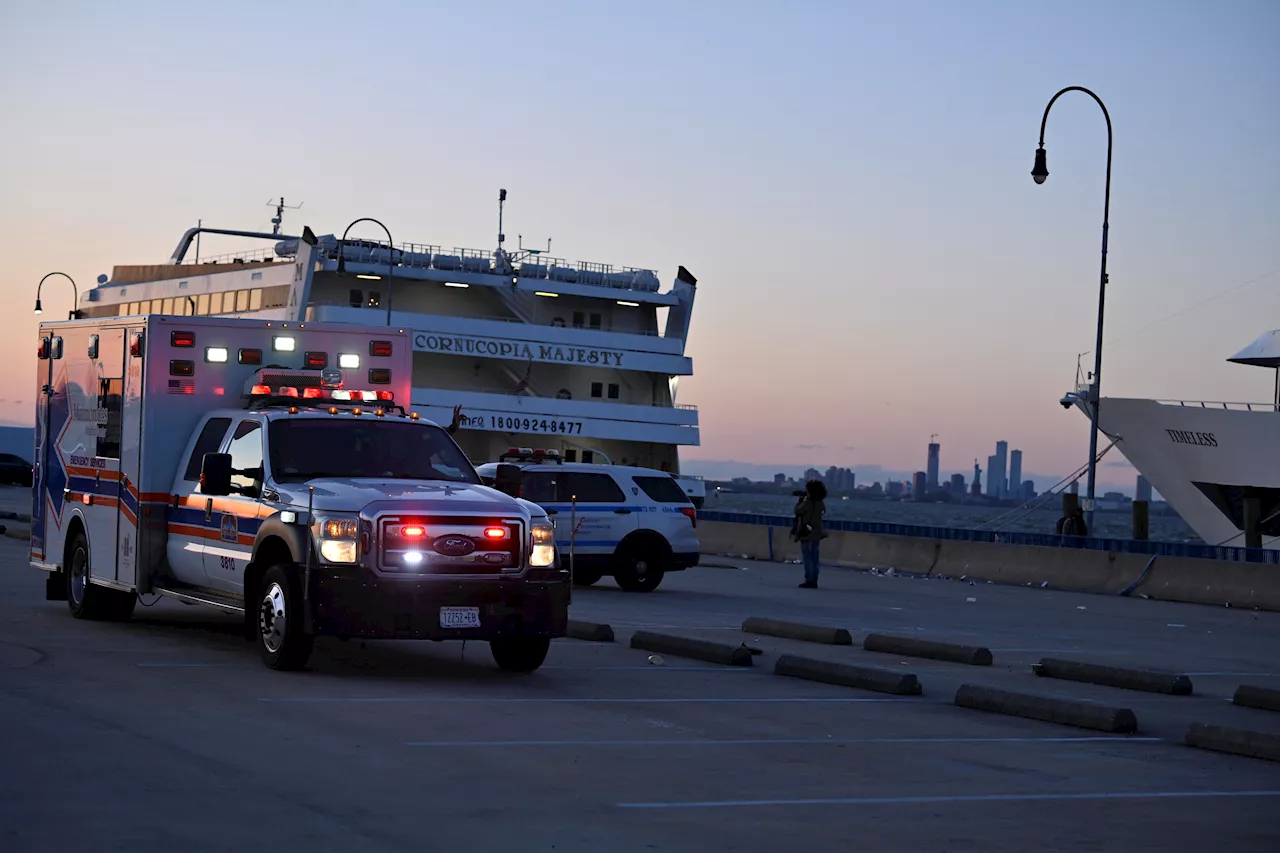 Four stabbed on party boat in Brooklyn