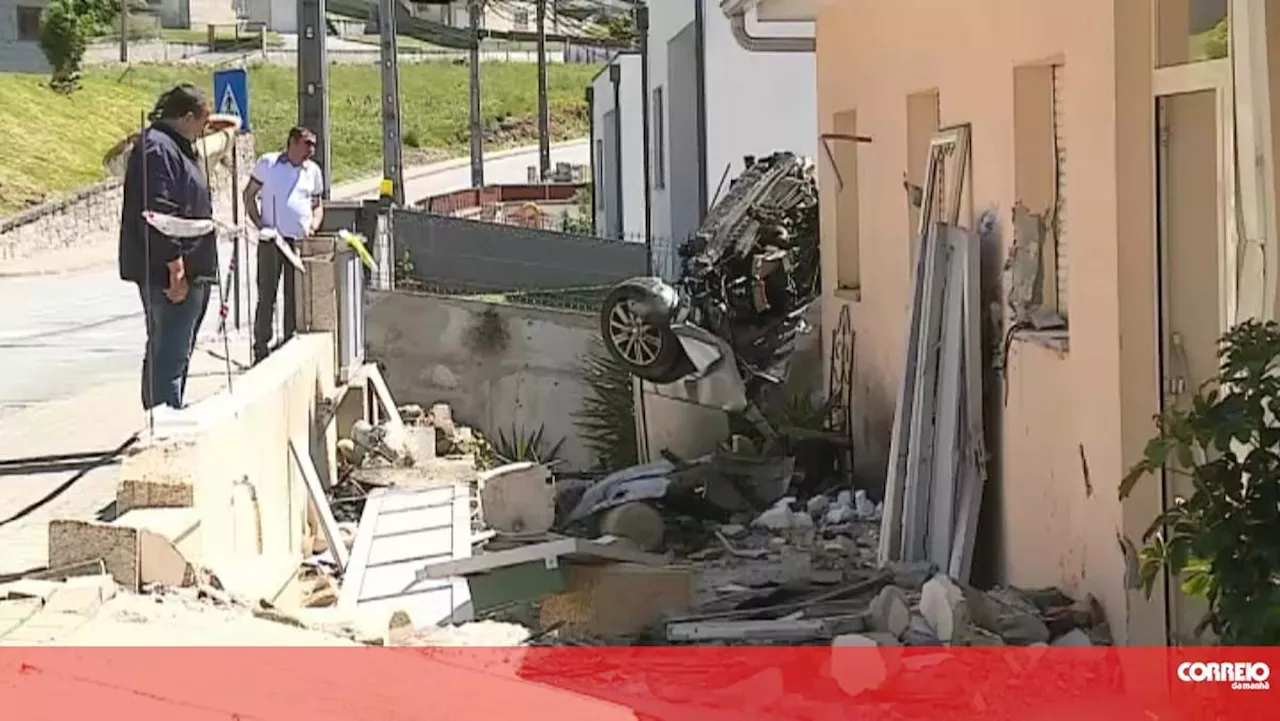 Quatro jovens feridos num violento despiste na Póvoa de Lanhoso