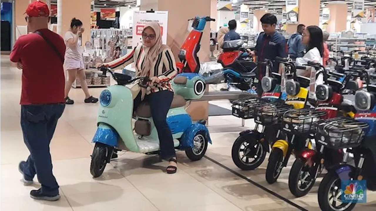 Motor Listrik Belasan Juta jadi Cuma Rp6 Jutaan di Transmart