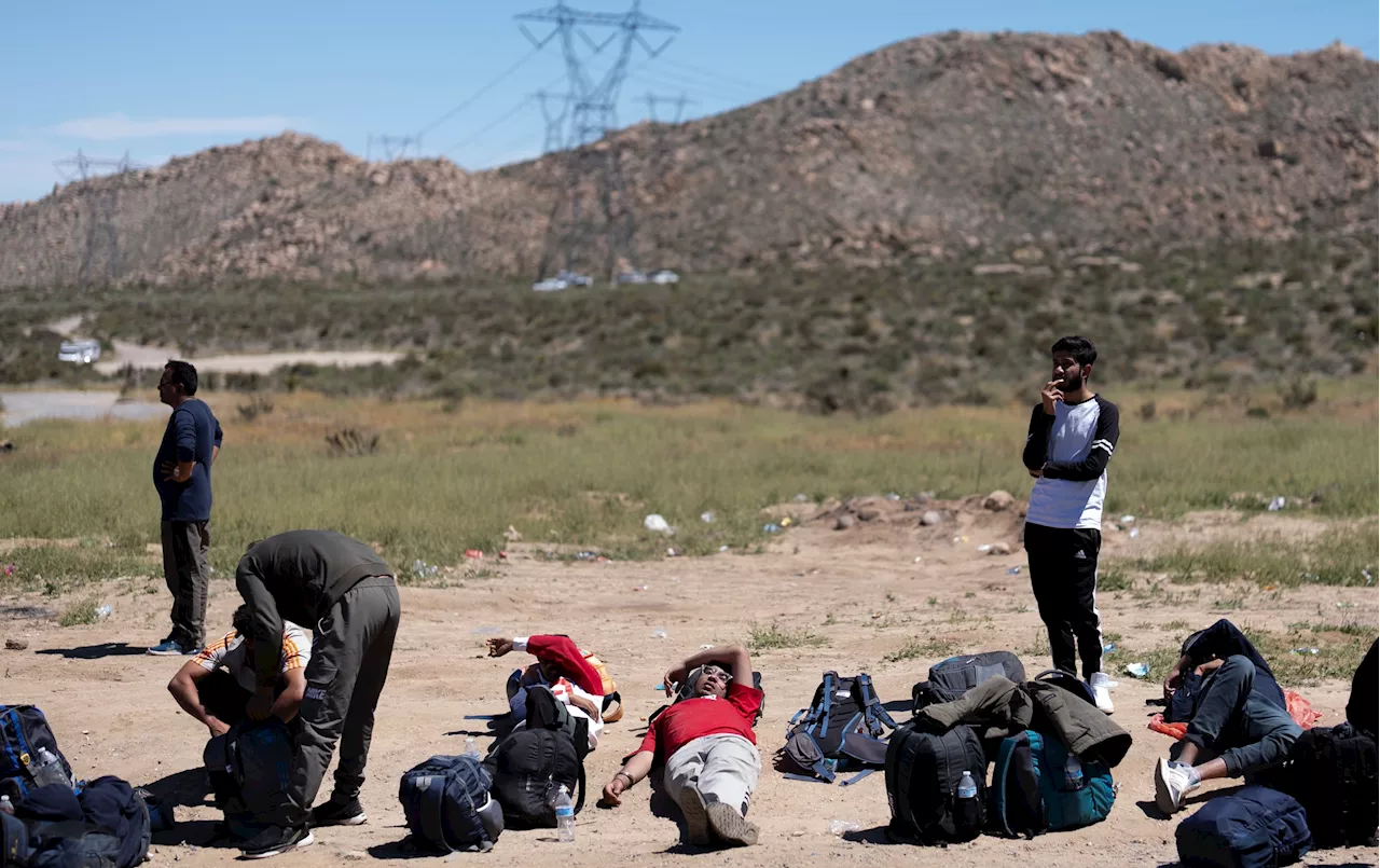 Abbott urged to create Texas homeland security office to address border crisis