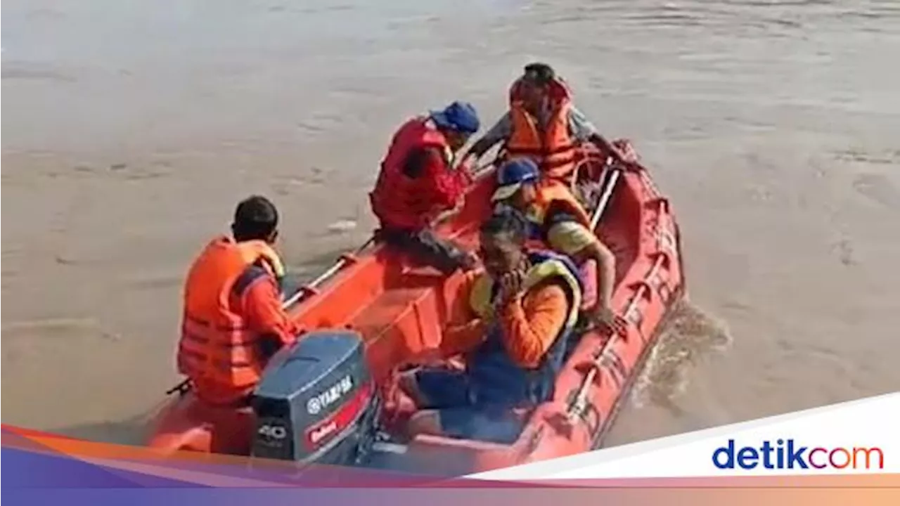 Perahu Ditumpangi Satu Keluarga Terbalik di Muratara, Ibu Hilang