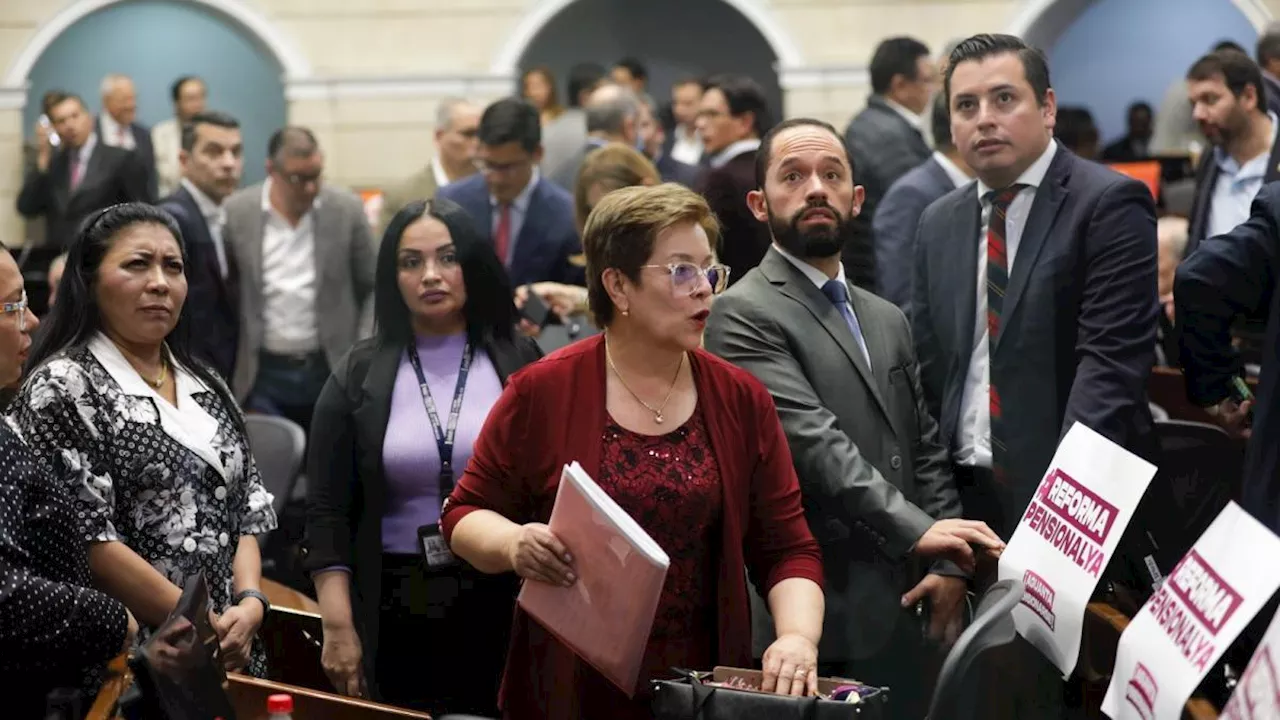 ‘En 12 o 15 años se necesitaría hacerle ajustes a la reforma pensional’: ministra de trabajo