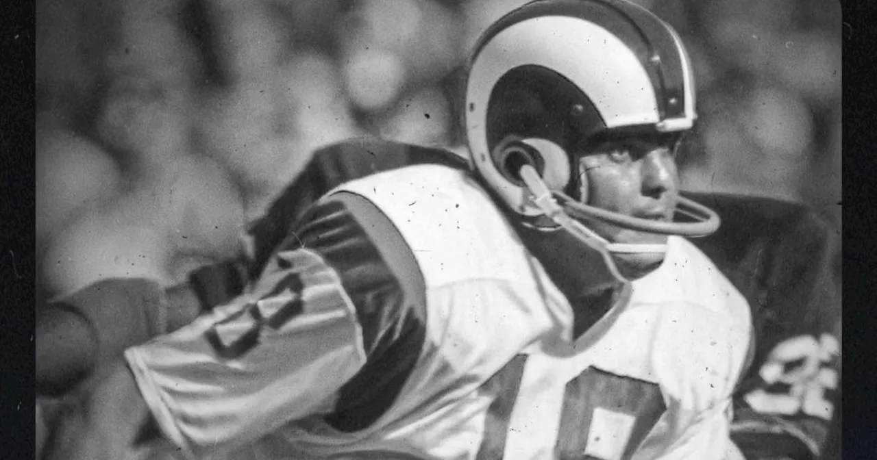 Former NFL MVP Roman Gabriel dies at age 83